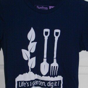 Women's Sunfrog dark blue t-shirt. Life's a Garden Dig It. medium. New.